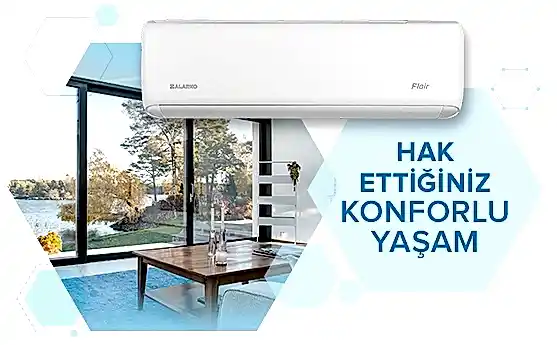 Klima, modern oturma odasında, büyük pencereden doğa manzarasıyla, konforlu yaşamı simg loading=